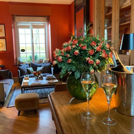 Les Berges Hotell Bourbourg Eksteriør bilde